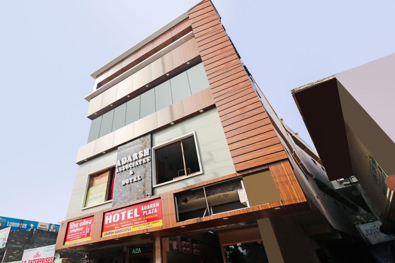 Oyo 48489 Adarsh Plaza Sahāranpur Exterior photo